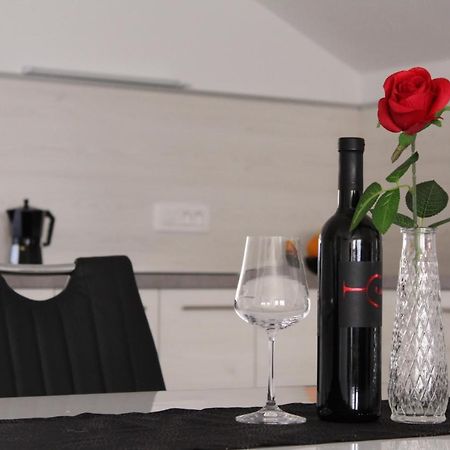 Top Floor Apartment 자다르 외부 사진