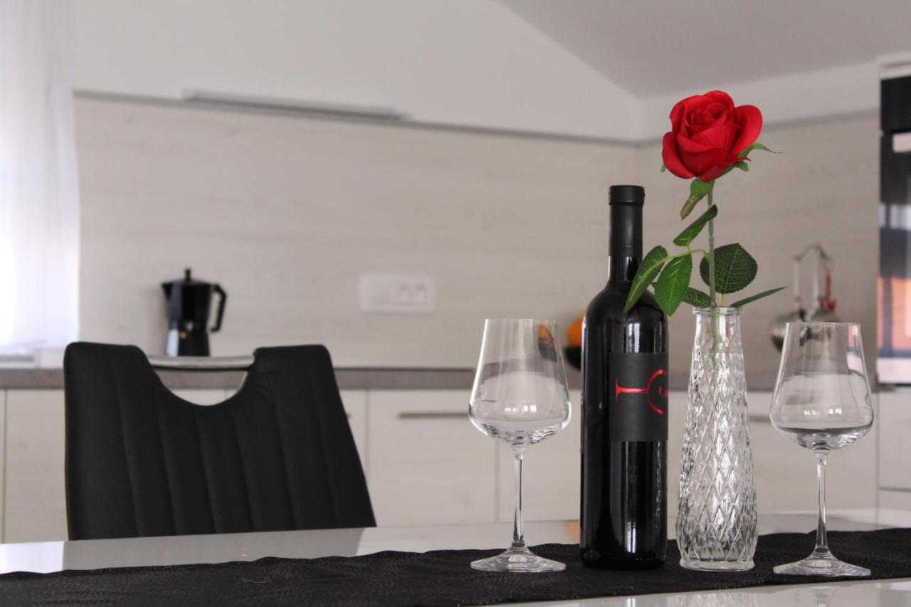 Top Floor Apartment 자다르 외부 사진
